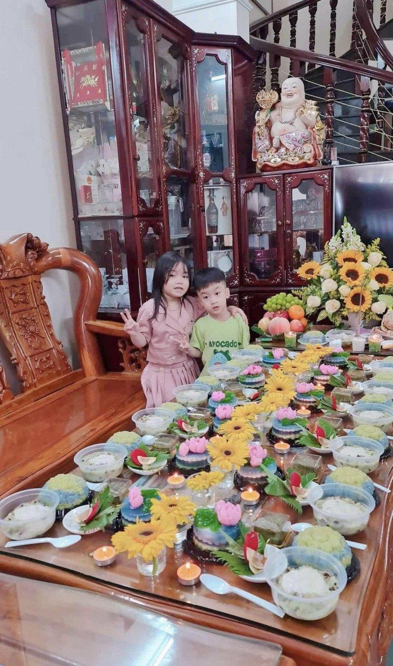 Mẹ Vũng Tàu làm mâm lễ cúng căn cho con 3 tuổi quá thịnh soạn, mang ý nghĩa lớn