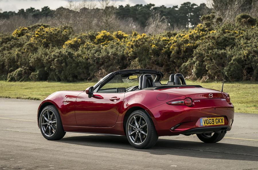 Bảng giá xe Mazda MX-5 2020 mới nhất