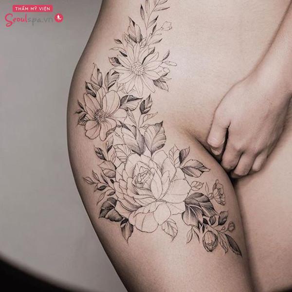 Hình xăm theo phong cách henna trên mông