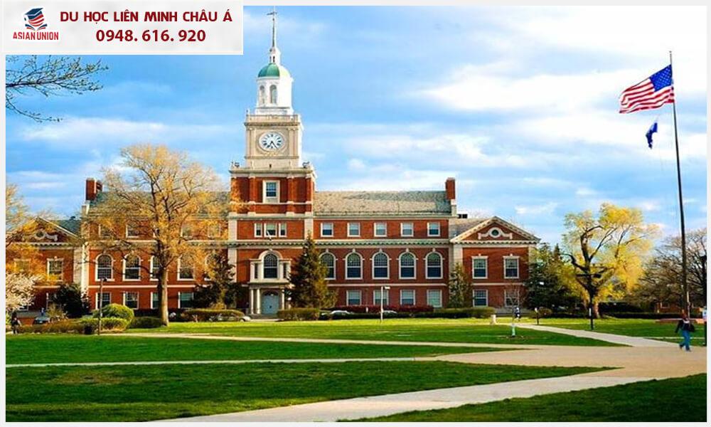 Harvard University Trường Đại học nổi tiếng ở Mỹ