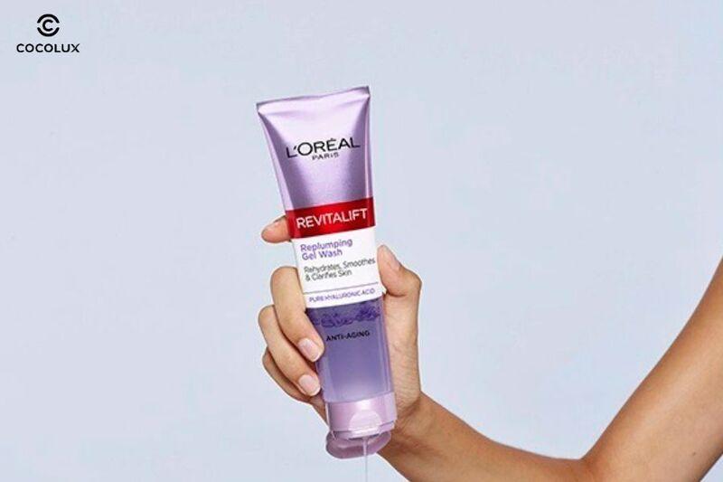 Sữa Rửa Mặt Loreal Revitalift Hyaluronic Acid giúp da căng mịn